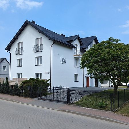 Fala Pokoje Goscinne Wladyslawowo Exterior photo